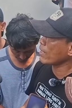 Jelang Aksi 27 Agustus, Aktivis Pati Supriyono Klaim Rekening dan WhatsApp Diblokir