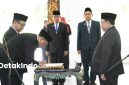 Wabup Sumenep KH. Imam Hasyim saat menghadiri pelantikan pejabat di Pendopo Agung Keraton Sumenep (Detakindo.com).