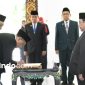Wabup Sumenep KH. Imam Hasyim saat menghadiri pelantikan pejabat di Pendopo Agung Keraton Sumenep (Detakindo.com).