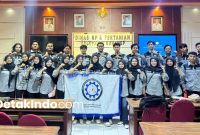 Mahasiswa Teknik Informatika Uniba Saat menggelar Rapat Kerja (Detakindo.com).