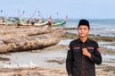 Presiden Mahasiswa Ma’had Aly Alkarimiyyah dan Anggota Aliansi BEM Sumenep (BEMSU), Ahmad Romdan Ketika Survei di lokasi (Detakindo.com).