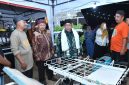 Suasana Festival Tani di Lapangan Duwa’ Labuh, Kecamatan Ganding, Kabupaten Sumenep, tampak semarak pada Senin malam (21/9/2026).